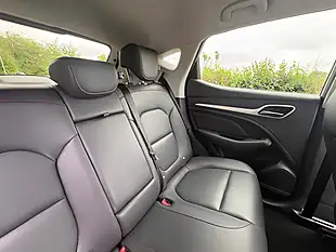 Used 2024 MG MG Zs Trophy Connect Long Range Silver - Interior and Exterior details 16
