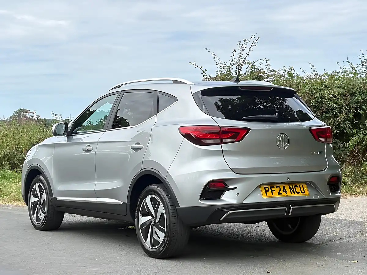 Used 2024 MG MG Zs Trophy Connect Long Range Silver - Interior and Exterior details 6