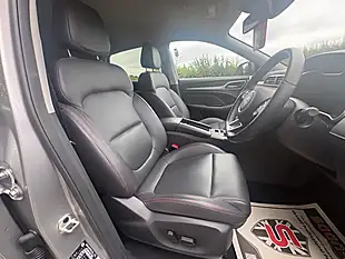 Used 2024 MG MG Zs Trophy Connect Long Range Silver - Interior and Exterior details 9