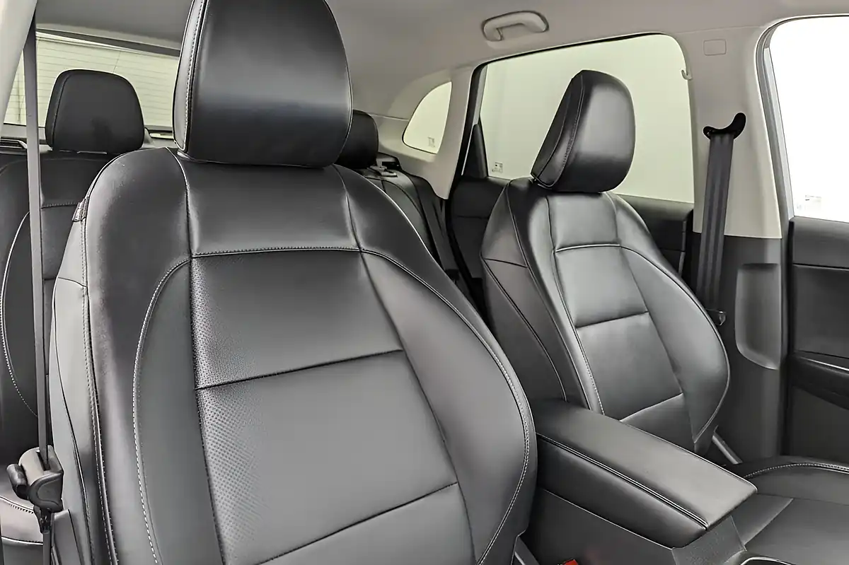 Used 2024 MG MG Zs Trophy White - Interior and Exterior details 12