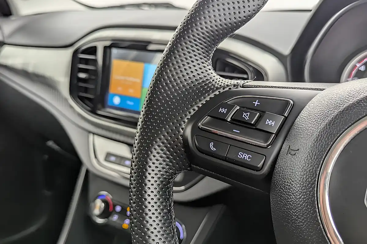 Used 2024 MG MG3 Exclusive Nav Black - Interior and Exterior details 14