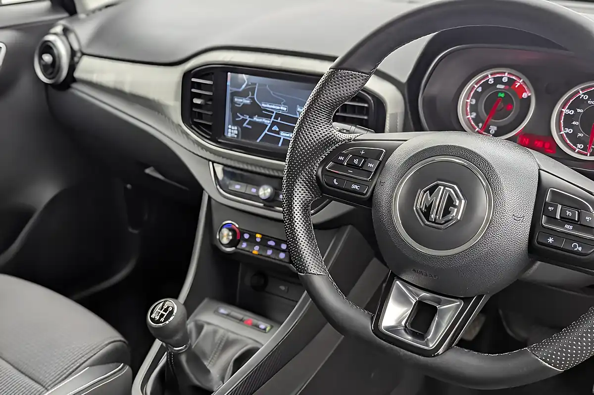 Used 2024 MG MG3 Exclusive Nav Black - Interior and Exterior details 15