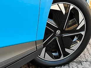 Used 2024 MG Mg4 Se Blue - Interior and Exterior details 13