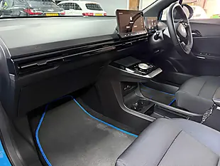 Used 2024 MG Mg4 Se Brighton Blue - Interior and Exterior details 11