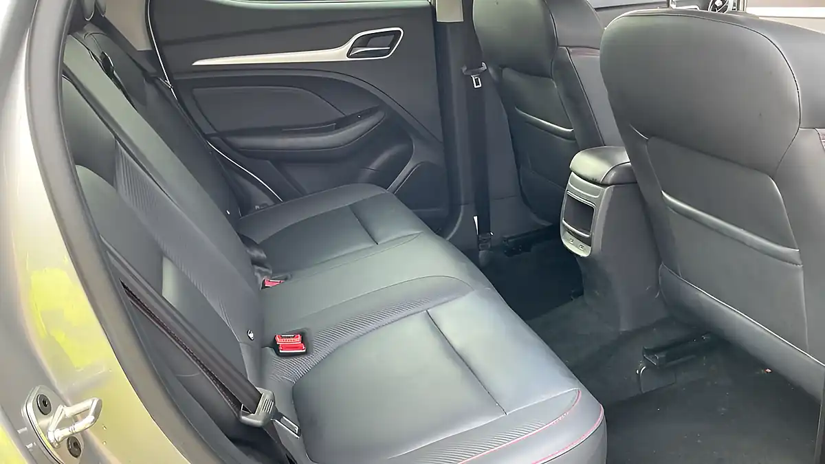 Used 2024 MG ZS Exclusive Silver - Interior and Exterior details 15