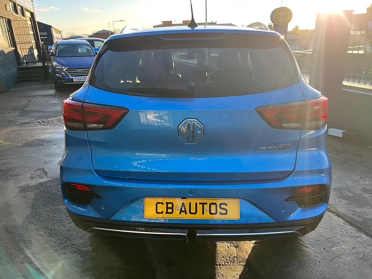 Used 2024 MG Zs Trophy Blue - Interior and Exterior details 5