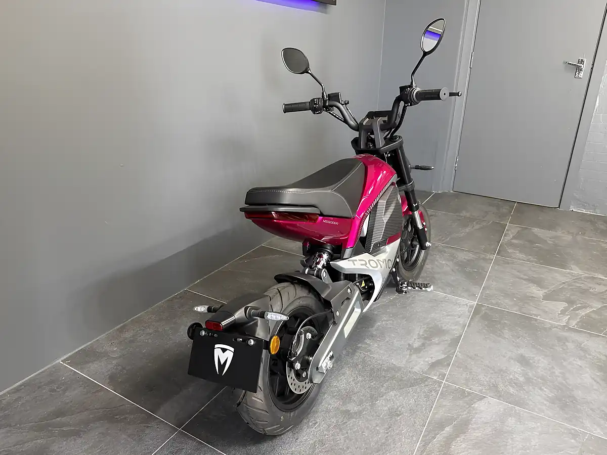 Used 2024 Mgb Tromox Mino White - Interior and Exterior details 3