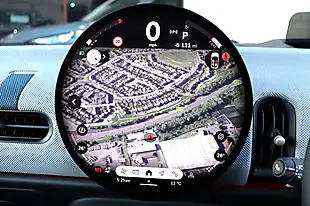 Used 2024 MINI Cooper Exclusive Nanuq White - Interior and Exterior details 8