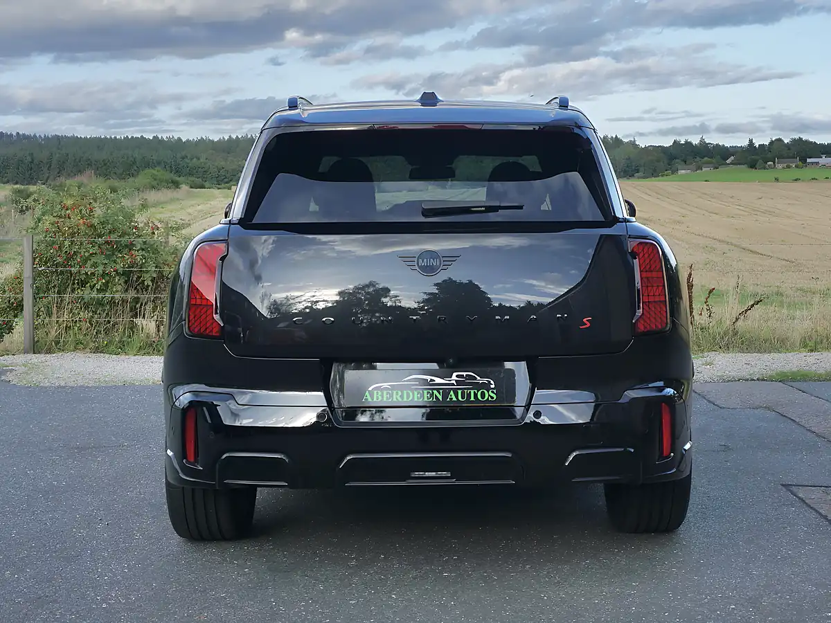 Used 2024 MINI Countryman S Sport Black - Interior and Exterior details 7