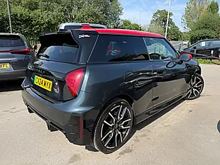 Used 2024 MINI Electric Cooper Sport Grey - Interior and Exterior details 3