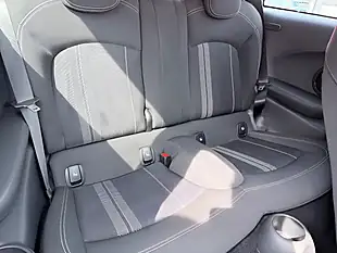 Used 2024 MINI Hatch Classic Green - Interior and Exterior details 16