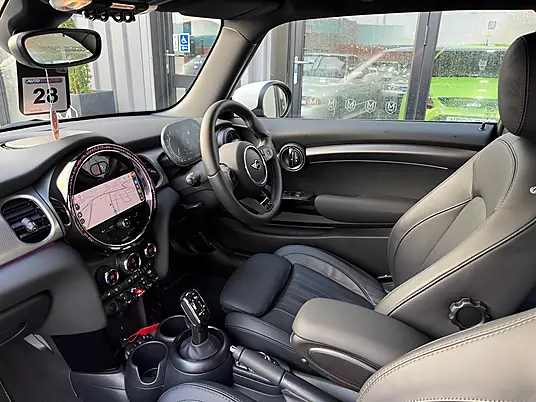 2024 MINI HATCH Cooper S Exclusive
