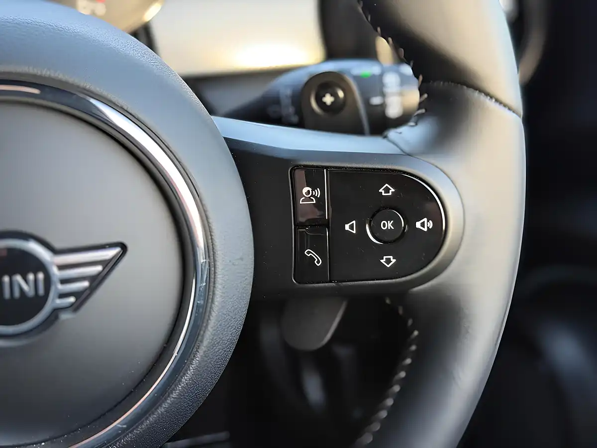 Used 2024 MINI Hatch Cooper S Exclusive Blue - Interior and Exterior details 19