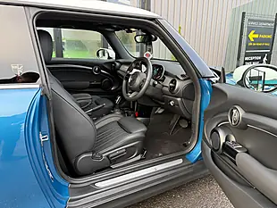 Used 2024 MINI Hatch Cooper S Exclusive Blue - Interior and Exterior details 3