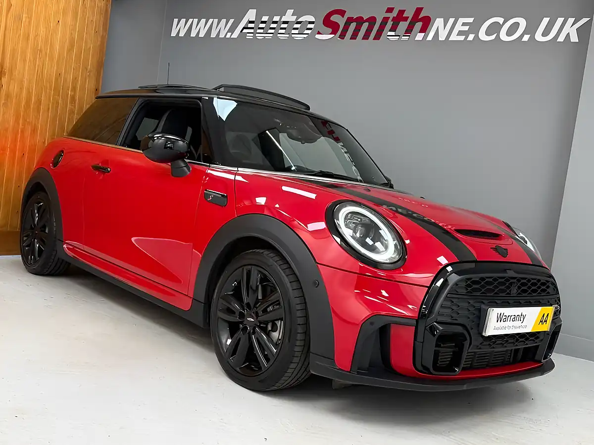 Used 2024 MINI Hatch Sport Red - Front View