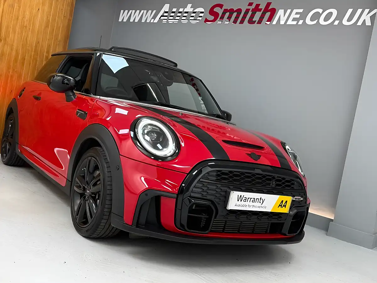 Used 2024 MINI Hatch Sport Red - Interior and Exterior details 11