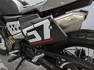 Used 2024 Mondial Flat Track 125 Black - Interior and Exterior details 11