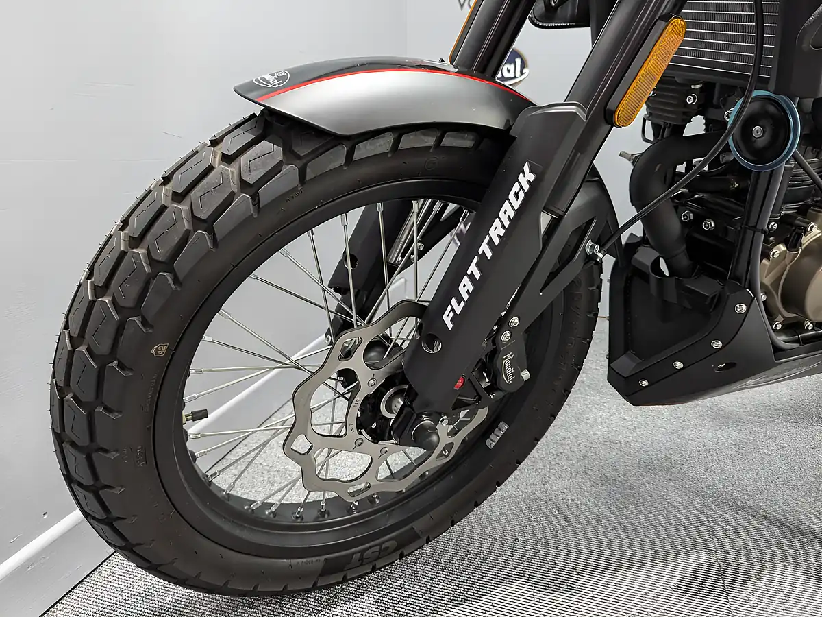 Used 2024 Mondial Flat Track 125 Black - Interior and Exterior details 9