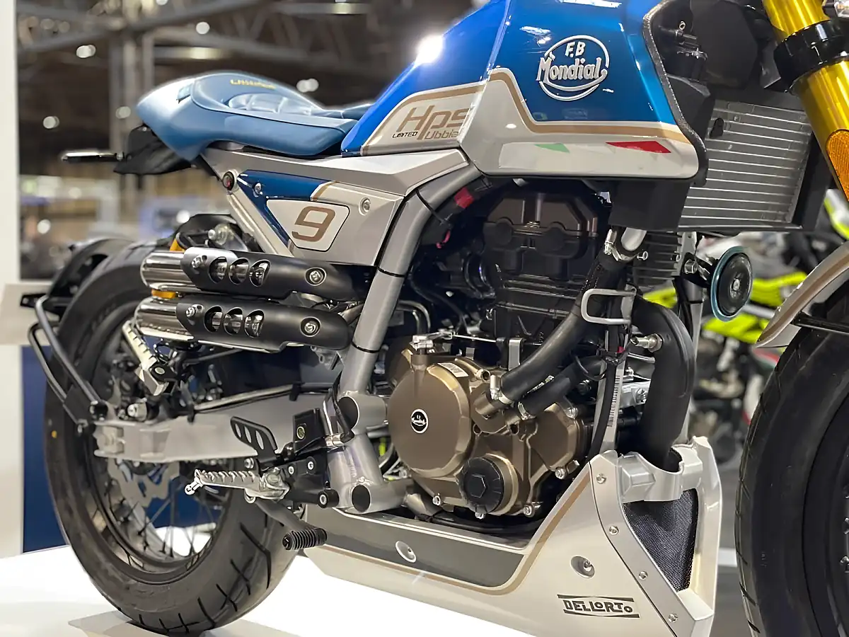 Used 2024 Mondial Hps 125 Ubbiali Blue/White - Interior and Exterior details 18