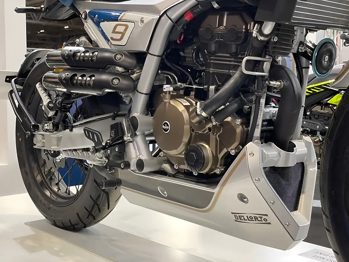 Used 2024 Mondial Hps 125 Ubbiali Blue/White - Interior and Exterior details 19