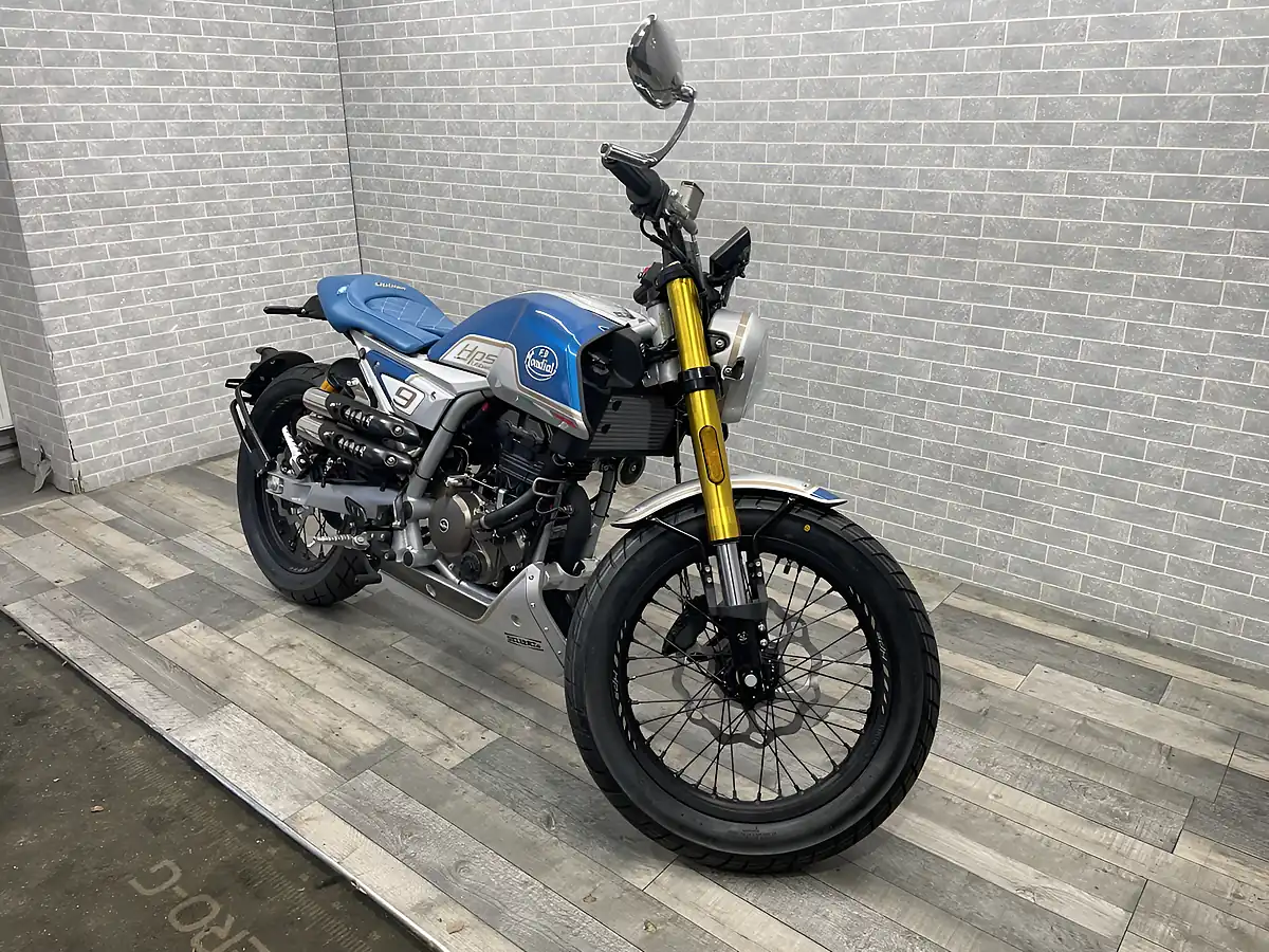 Used 2024 Mondial Hps 125 Ubbiali Blue/White - Interior and Exterior details 3