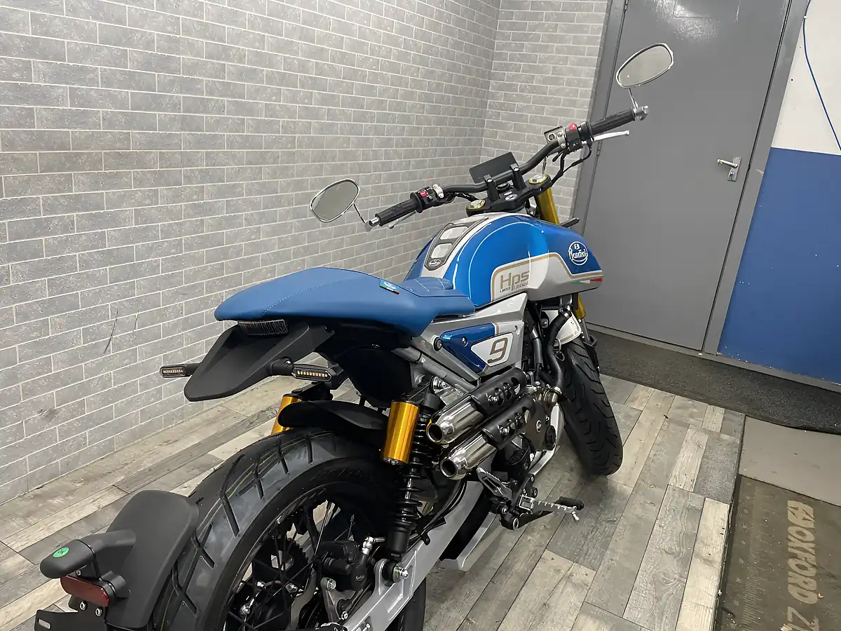 Used 2024 Mondial Hps 125 Ubbiali Blue/White - Interior and Exterior details 4