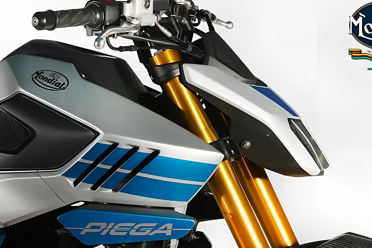 Used 2024 Mondial Piega Factory Blue - Interior and Exterior details 10