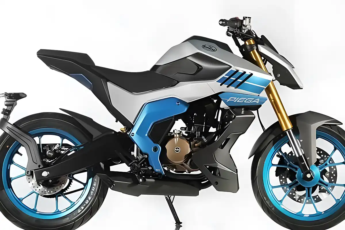 Used 2024 Mondial Piega Factory Blue - Interior and Exterior details 4