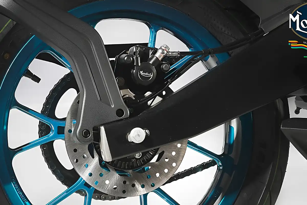 Used 2024 Mondial Piega Factory Blue - Interior and Exterior details 9