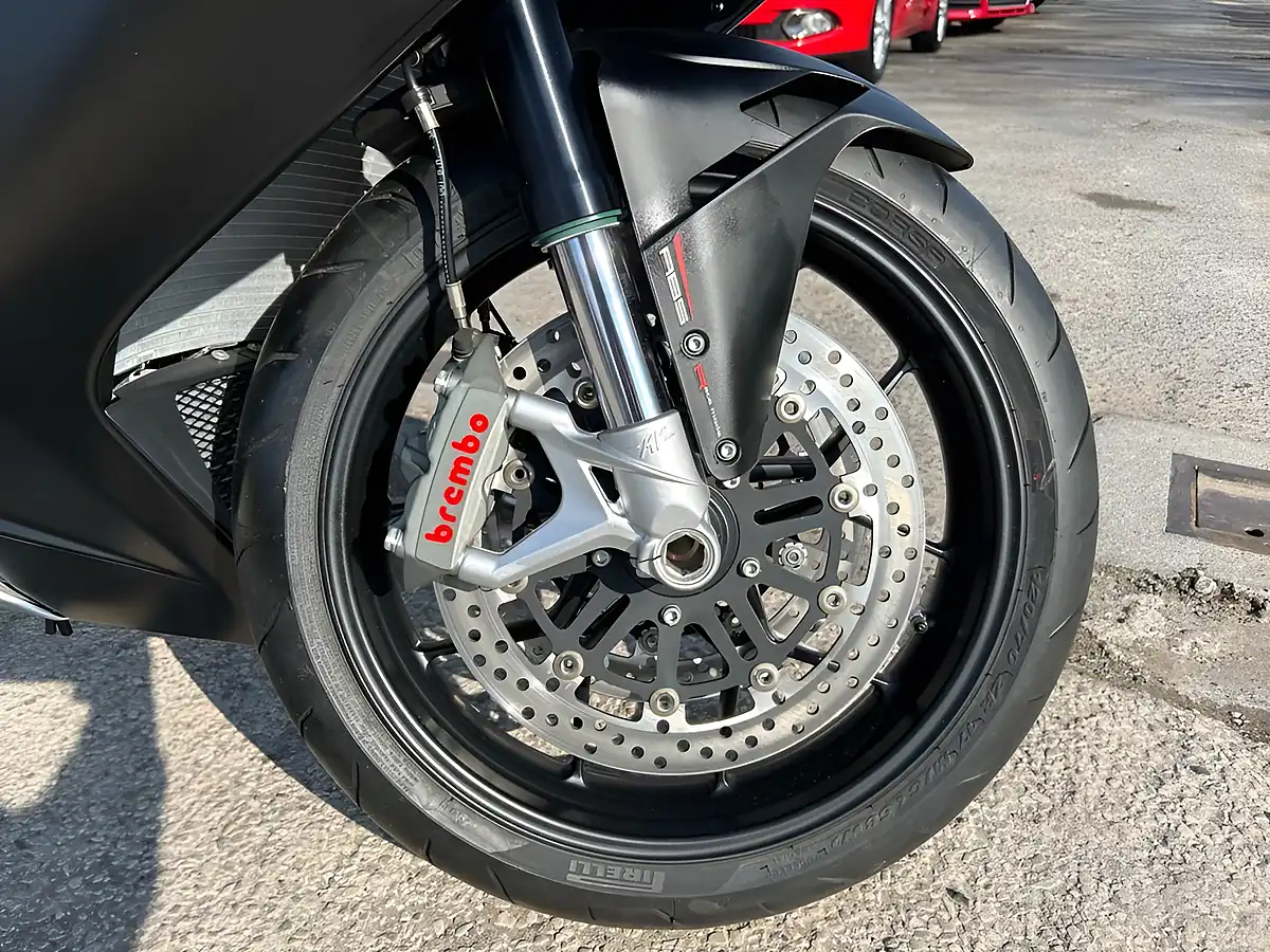 Used 2024 Mv Agusta F3 Special Edition Stealth Stealth Black - Interior and Exterior details 8