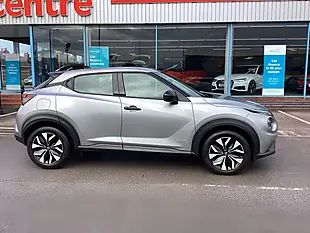 Used 2024 Nissan Juke Acenta Premium Silver - Interior and Exterior details 11