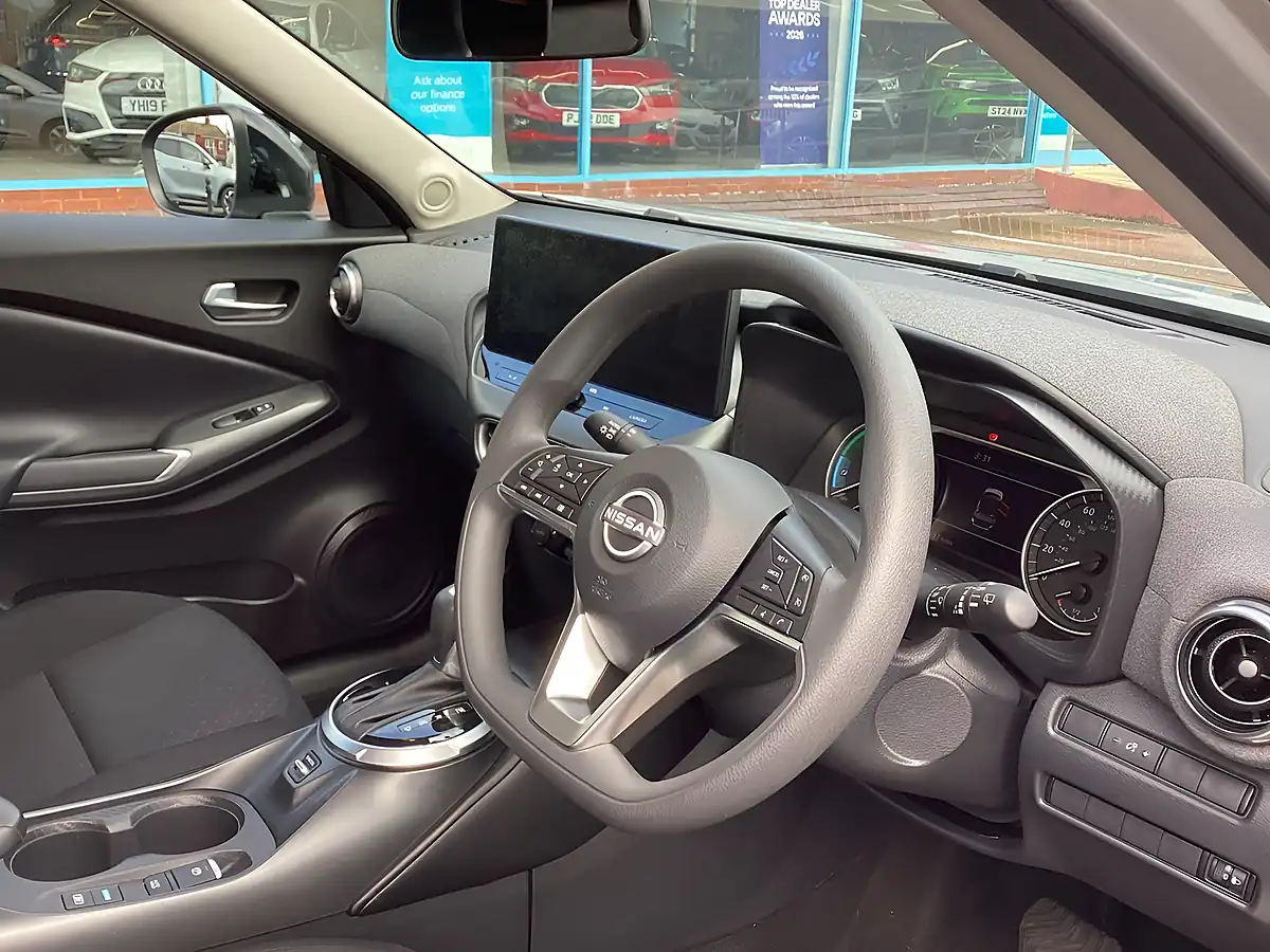 Used 2024 Nissan Juke Acenta Premium Silver - Interior and Exterior details 7