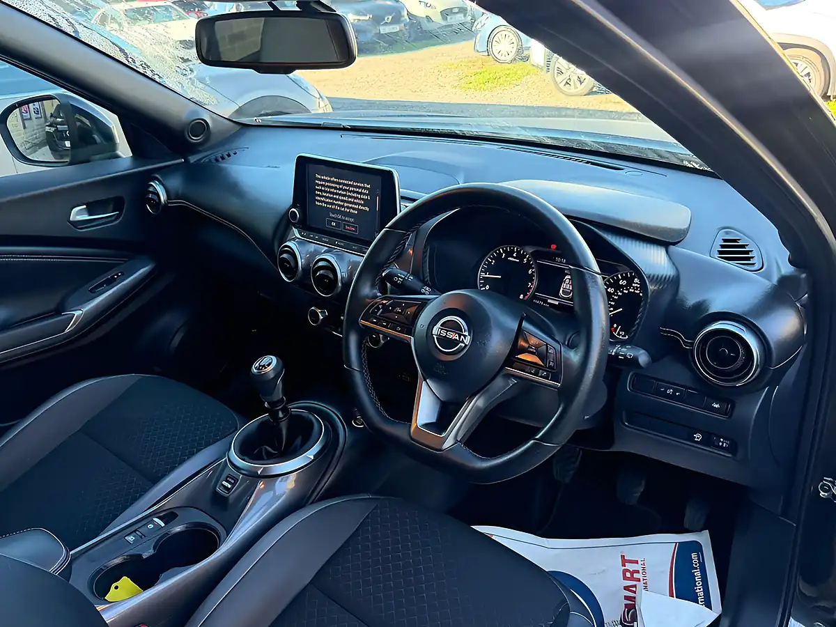Used 2024 Nissan Juke N-Connecta Black - Interior and Exterior details 15