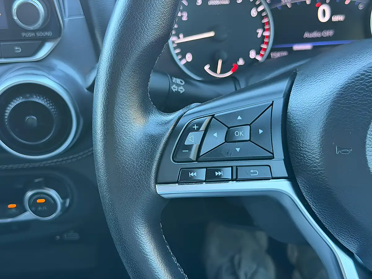 Used 2024 Nissan Juke N-Connecta Black - Interior and Exterior details 17