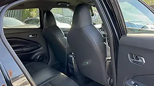 Used 2024 Nissan Juke N-Connecta Black - Interior and Exterior details 15