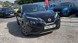 Used 2024 Nissan Juke N-Connecta Black - Interior and Exterior details 7