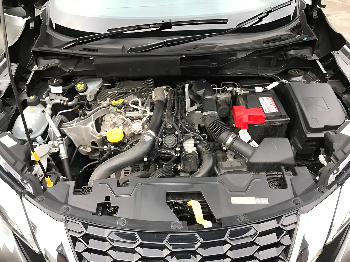 Used 2024 Nissan Juke N-Connecta Grey - Interior and Exterior details 12
