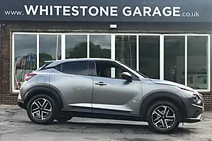 Used 2024 Nissan Juke N-Connecta Grey - Interior and Exterior details 6