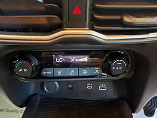 Used 2024 Nissan Juke N-Connecta Grey - Interior and Exterior details 19