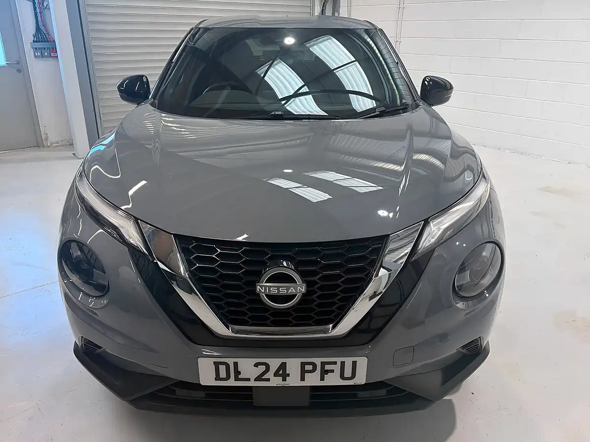 Used 2024 Nissan Juke N-Connecta Grey - Interior and Exterior details 3