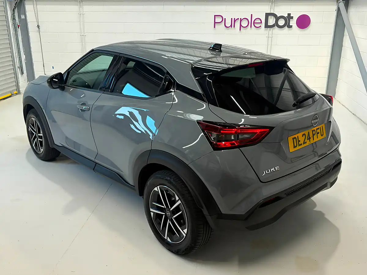 Used 2024 Nissan Juke N-Connecta Grey - Interior and Exterior details 8