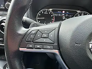 Used 2024 Nissan Juke N-Connecta Grey - Interior and Exterior details 12