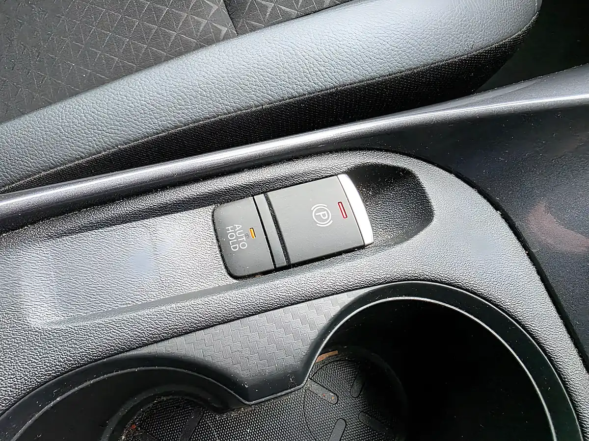 Used 2024 Nissan Juke N-Connecta Grey - Interior and Exterior details 13