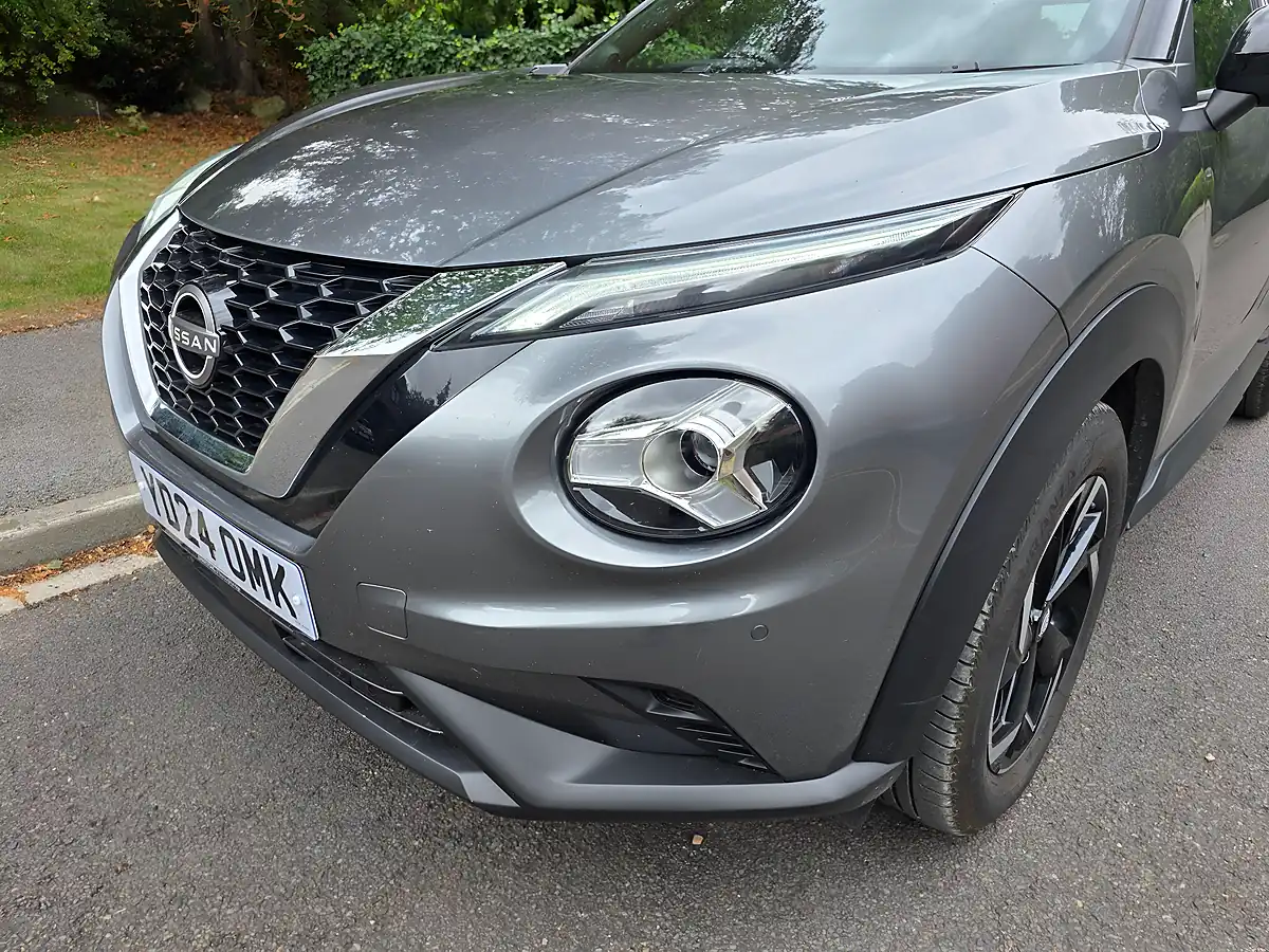 Used 2024 Nissan Juke N-Connecta Grey - Interior and Exterior details 19