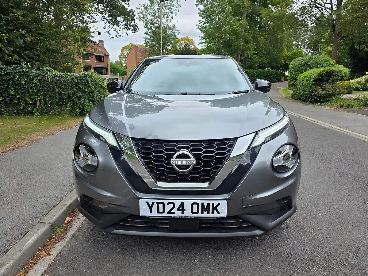 Used 2024 Nissan Juke N-Connecta Grey - Interior and Exterior details 2