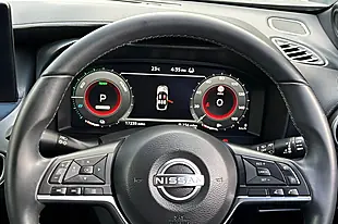 Used 2024 Nissan Juke N-Connecta Grey - Interior and Exterior details 10