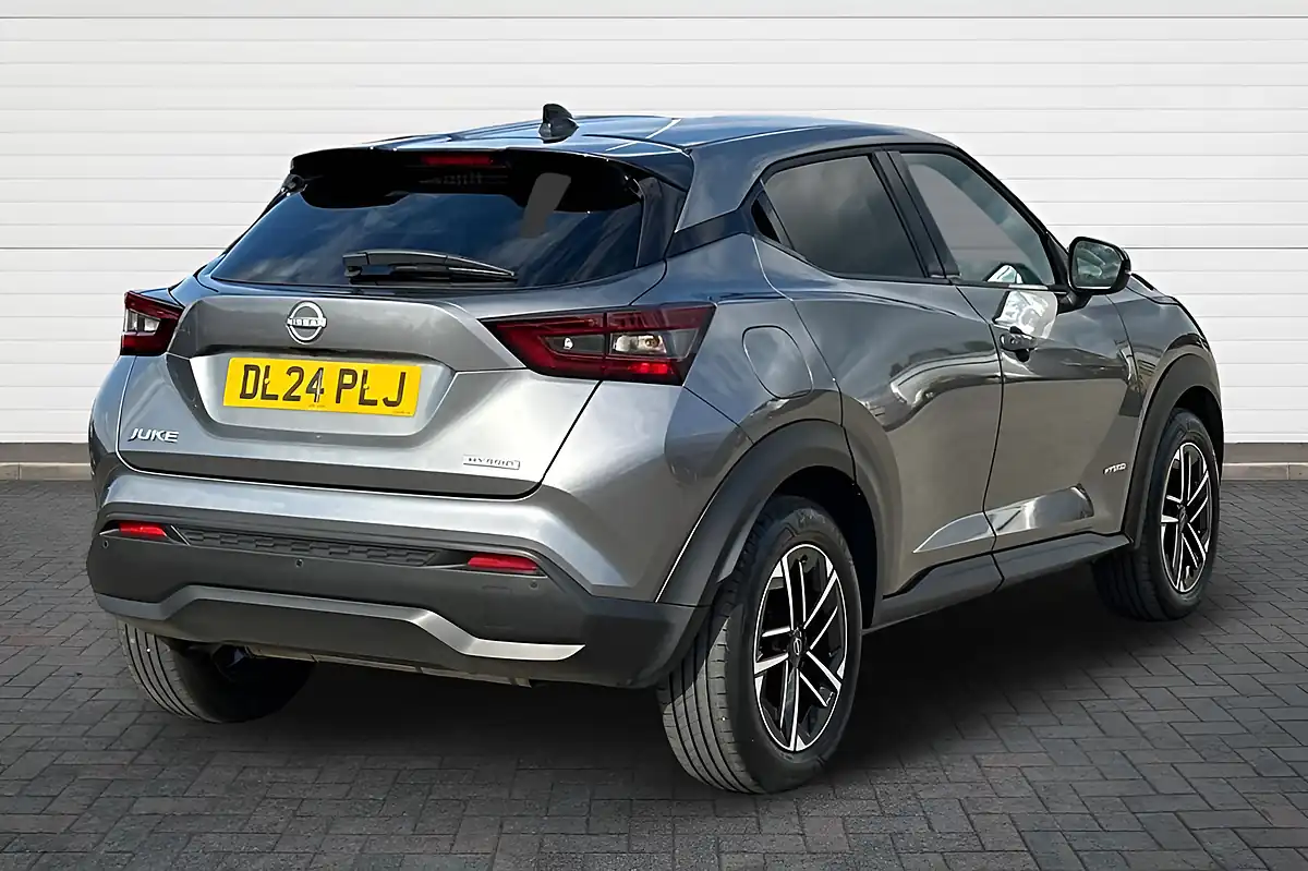 Used 2024 Nissan Juke N-Connecta Grey - Interior and Exterior details 3