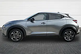 Used 2024 Nissan Juke N-Connecta Grey - Interior and Exterior details 6