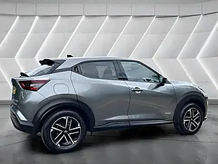 Used 2024 Nissan Juke N-Connecta Grey - Interior and Exterior details 7