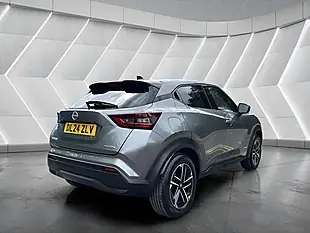 Used 2024 Nissan Juke N-Connecta Grey - Interior and Exterior details 8